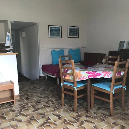 Maison Paisible Proche De La *